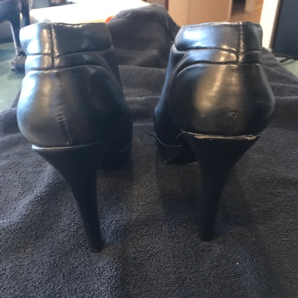 Nine West heels - Picture 4 of 6